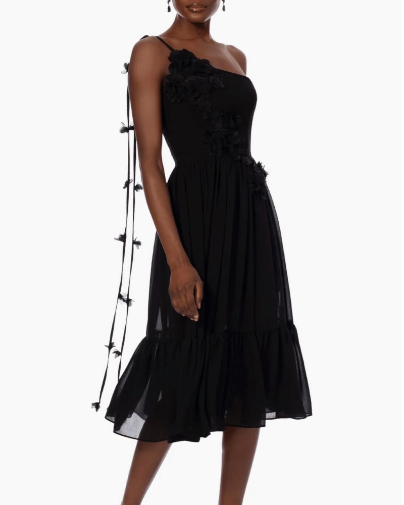 Front of a model wearing a size L Dana Dress In Black in Black by Helsi. | dia_product_style_image_id:346921
